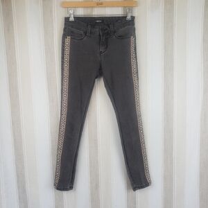 Urban Outfitters BDG‎ Cigarette Ankle Jeans Size 25